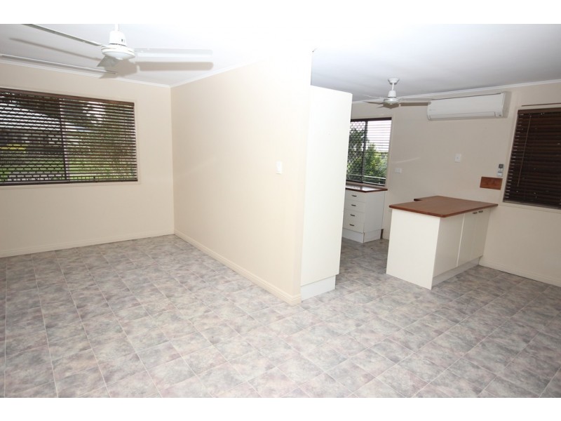 30 Cracknell Rd, White Rock QLD 4868