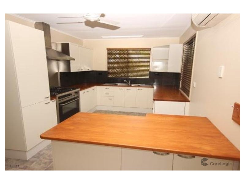 30 Cracknell Rd, White Rock QLD 4868