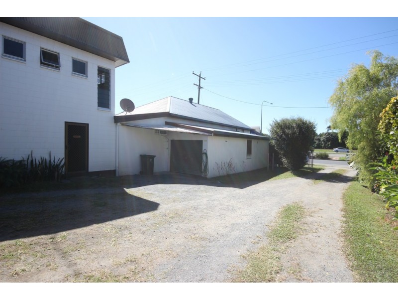 101 Bruce hwy, Edmonton QLD 4869