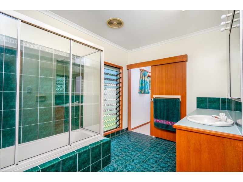 3 Ascendant Close, Bentley Park QLD 4869