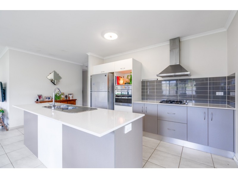 11 Archibald Street, Edmonton QLD 4869