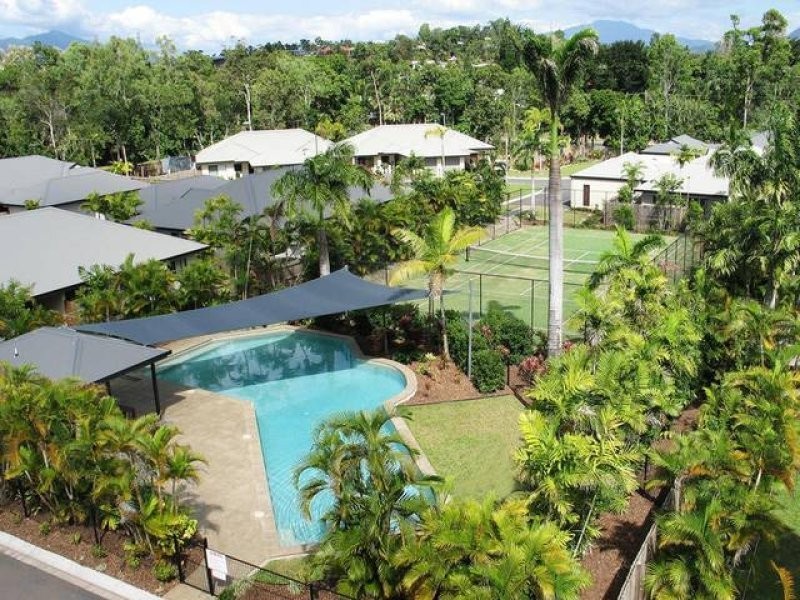 27/21-29 Giffin Road, White Rock QLD 4868