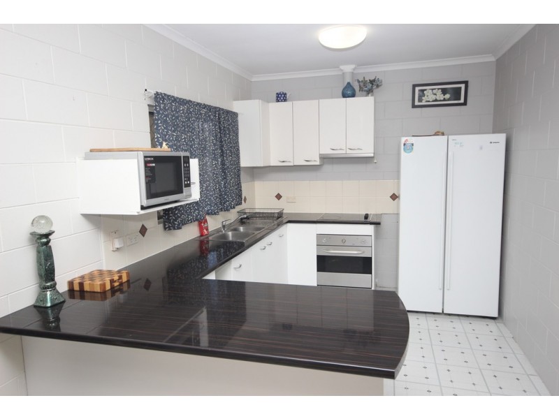 63 Giffin Road, White Rock QLD 4868