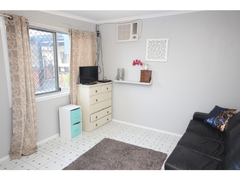 63 Giffin Road, White Rock QLD 4868