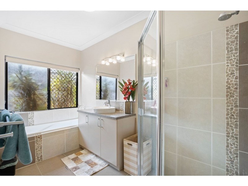 8 Rosemarkie Street, Edmonton QLD 4869