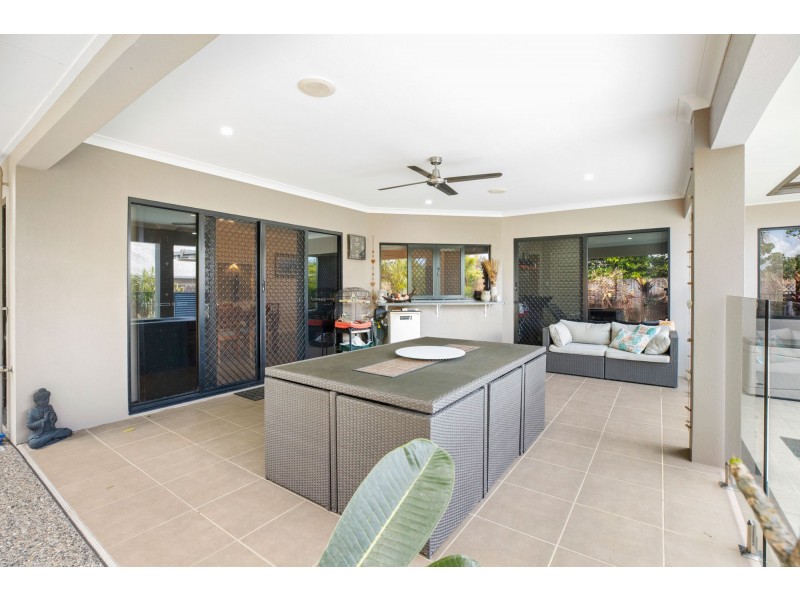 8 Rosemarkie Street, Edmonton QLD 4869