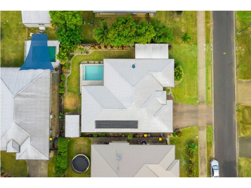 8 Rosemarkie Street, Edmonton QLD 4869