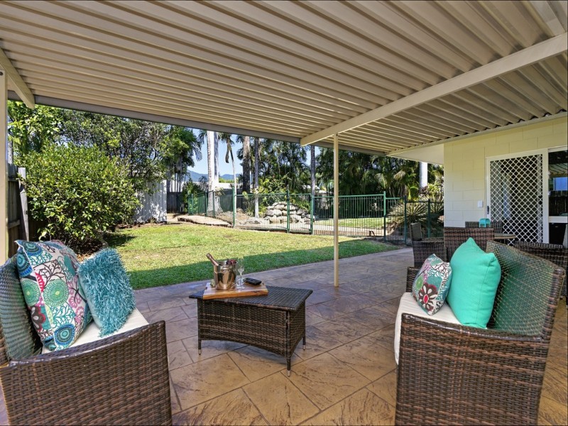 Bentley Park QLD 4869