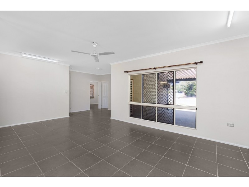 18 Dugong Close, Bentley Park QLD 4869