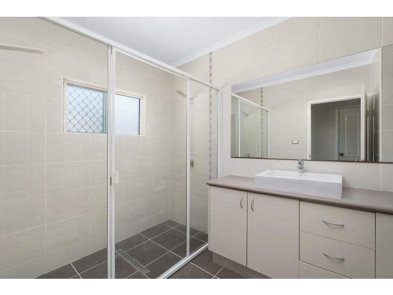 18 Dugong Close, Bentley Park QLD 4869