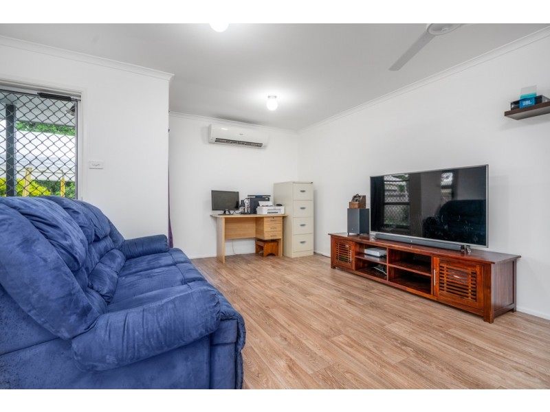 12 Rollinia Close, Manoora QLD 4870
