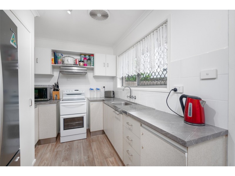 12 Rollinia Close, Manoora QLD 4870