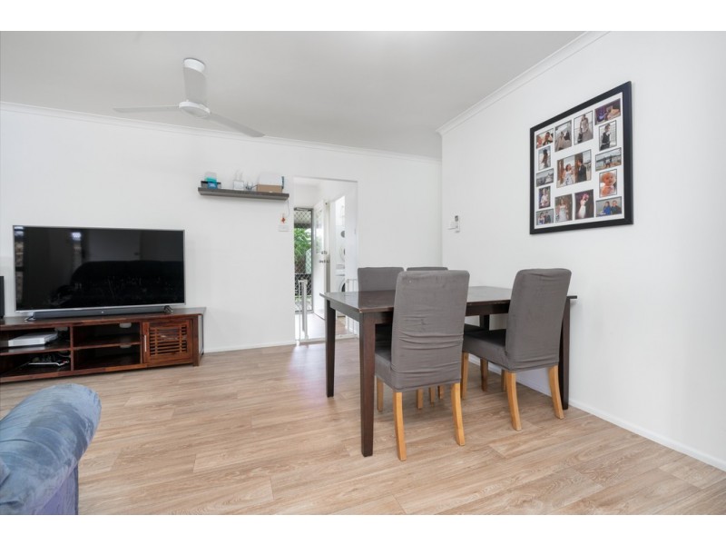 12 Rollinia Close, Manoora QLD 4870