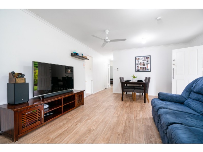 12 Rollinia Close, Manoora QLD 4870