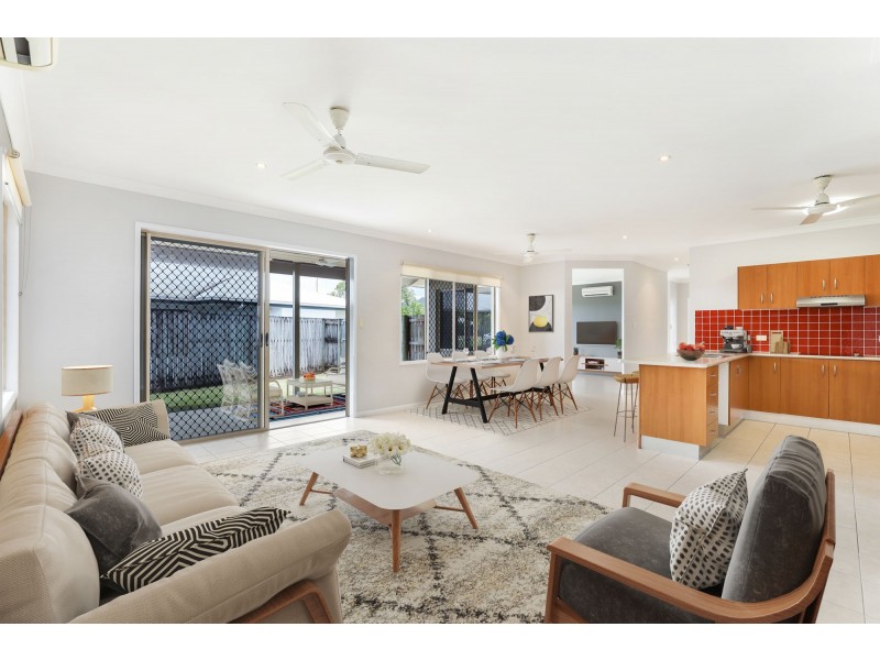 22 Charnley Avenue, Bentley Park QLD 4869