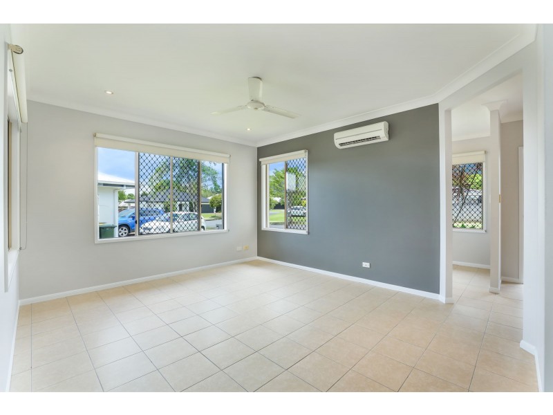22 Charnley Avenue, Bentley Park QLD 4869