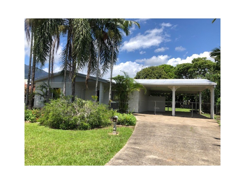 15 Mermaid Close, Bentley Park QLD 4869