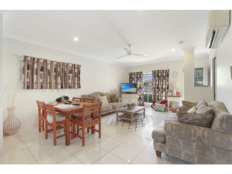 4 Altona Street, Bentley Park QLD 4869