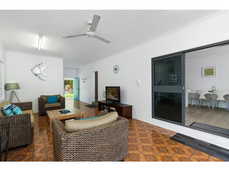 91 Evans Road, Bramston Beach QLD 4871