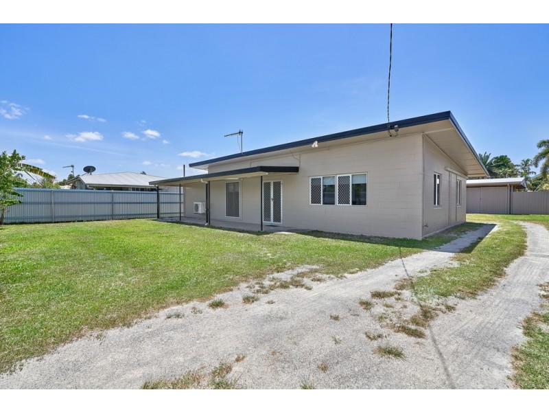 17 Cleland Street, Gordonvale QLD 4865