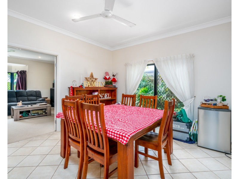 15 Oakblue Drive, Mount Sheridan QLD 4868