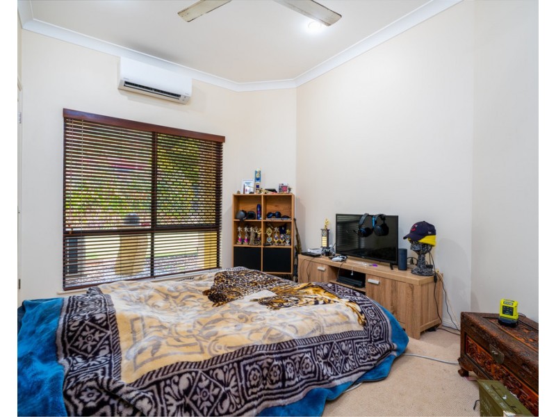 15 Oakblue Drive, Mount Sheridan QLD 4868