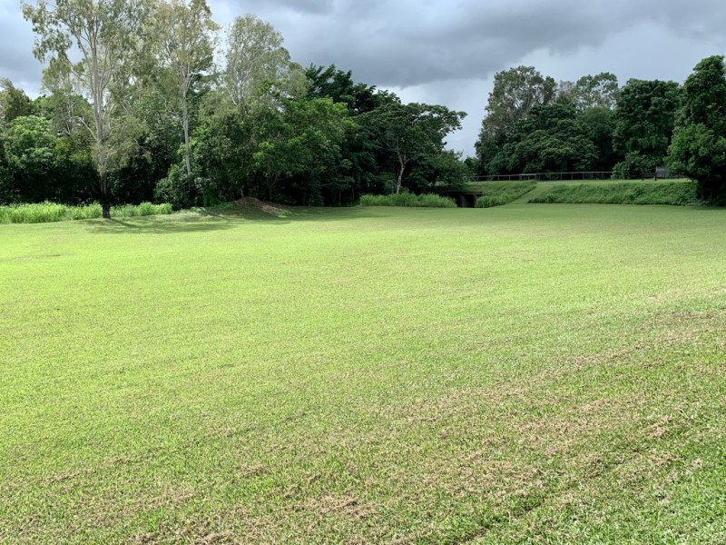 2 Canecutter Road, Edmonton QLD 4869