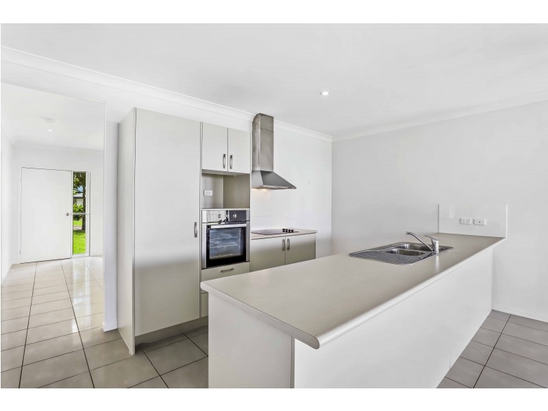 2 Tyenna Close, Bentley Park QLD 4869