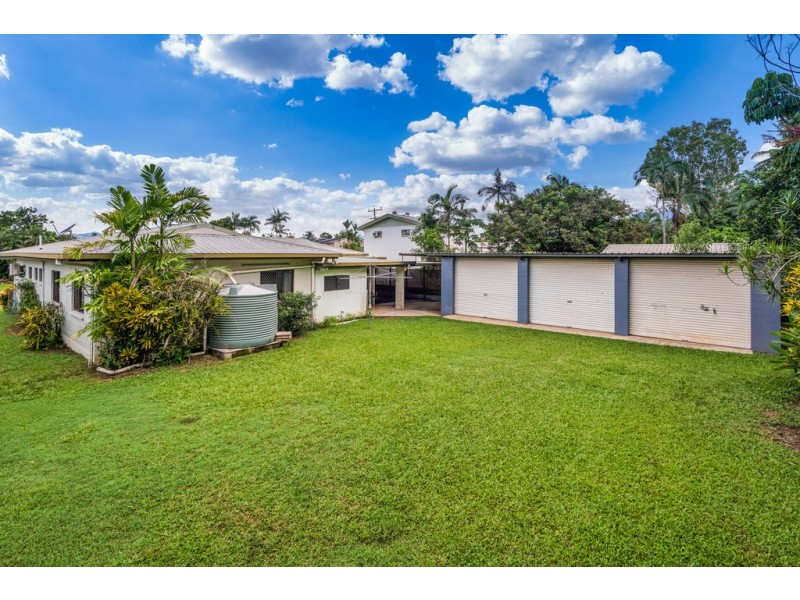 18 Rigg Street, Woree QLD 4868