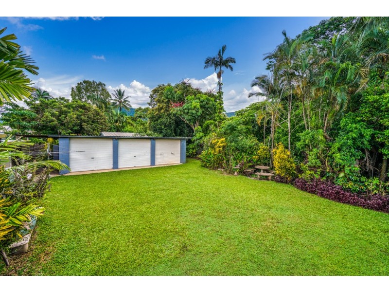 18 Rigg Street, Woree QLD 4868