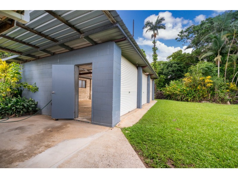 18 Rigg Street, Woree QLD 4868