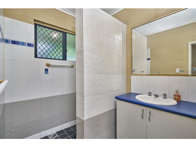 12 Creswell Close, Gordonvale QLD 4865