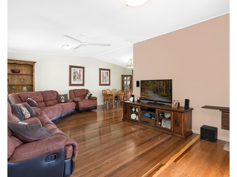 27-29 Millhouse Close, Edmonton QLD 4869