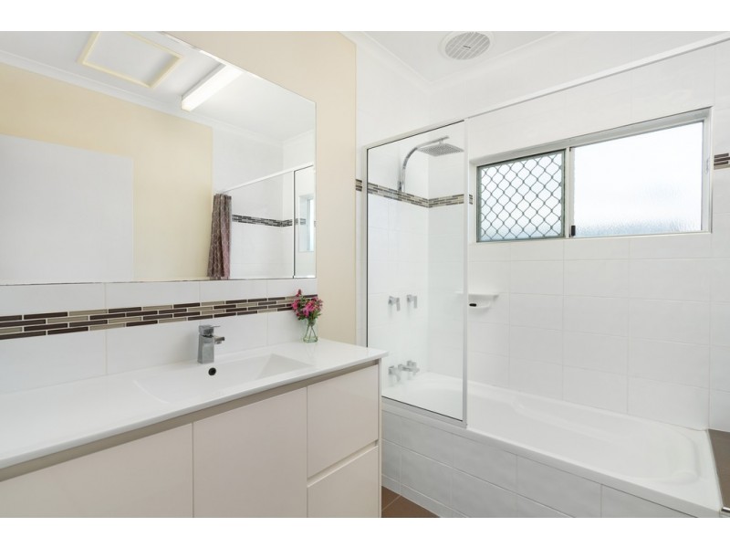 10 Dall’alba Close, Gordonvale QLD 4865