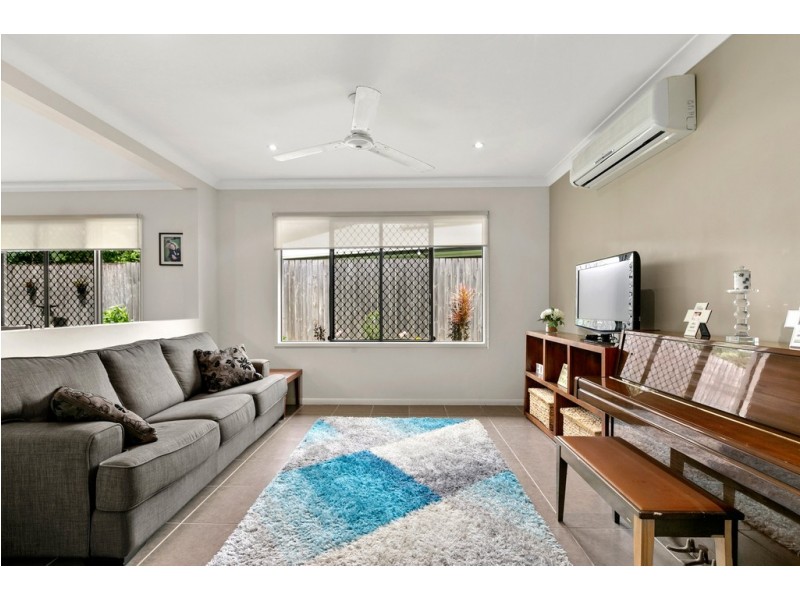 12 Starr Close, Bentley Park QLD 4869