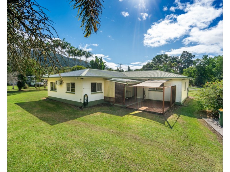 5-7 Mcmahon Drive, Fishery Falls QLD 4871