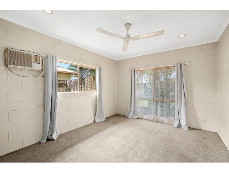 2 Frost Close, Edmonton QLD 4869