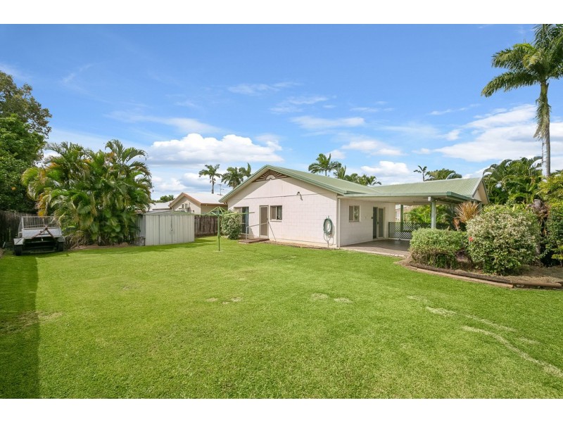 2 Frost Close, Edmonton QLD 4869