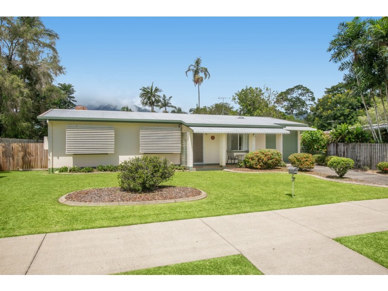 5 Sirius St, Bentley Park QLD 4869