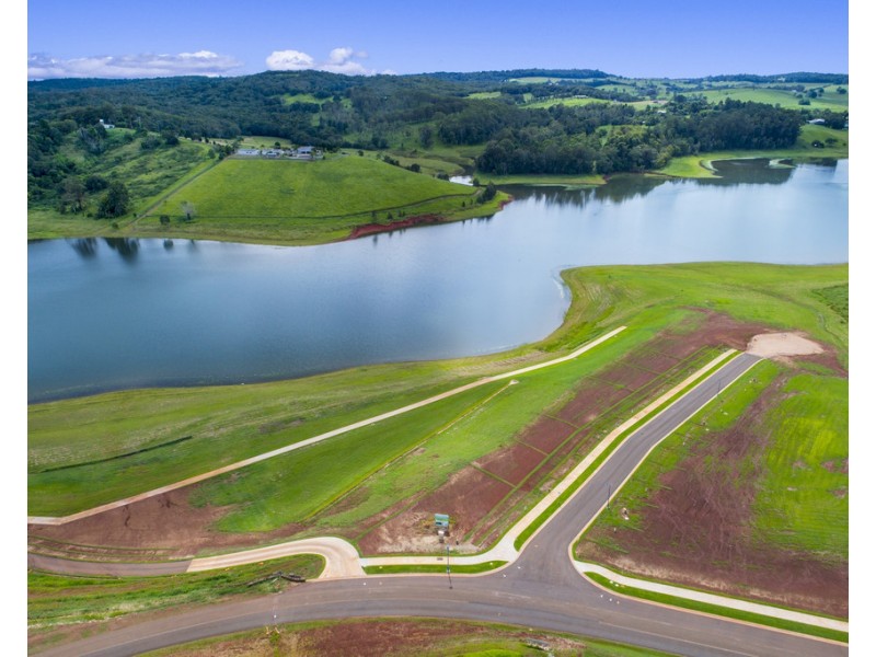 2-8 and 59-63 Waterfront Terrace, Tinaburra Dr, Yungaburra QLD 4884