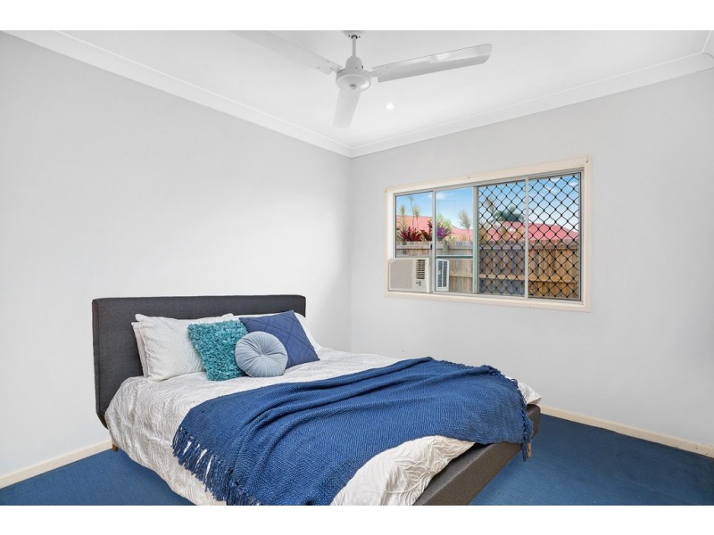 12 Osborn Cres, Edmonton QLD 4869