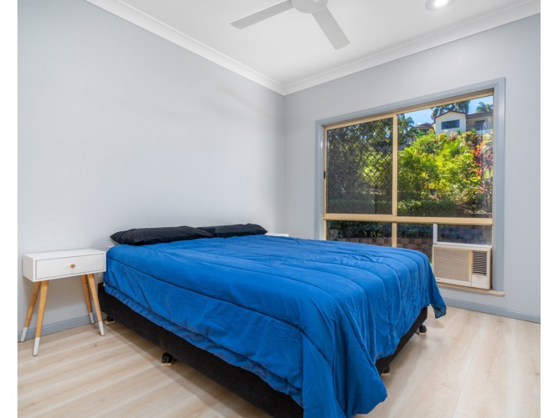 287 Robert Road, Bentley Park QLD 4869