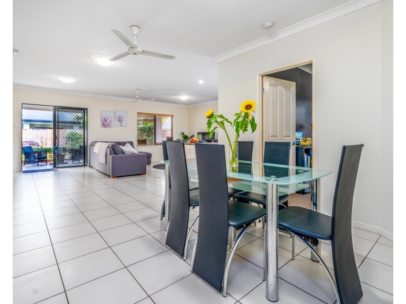 8 Hulbert Street, Trinity Park QLD 4879