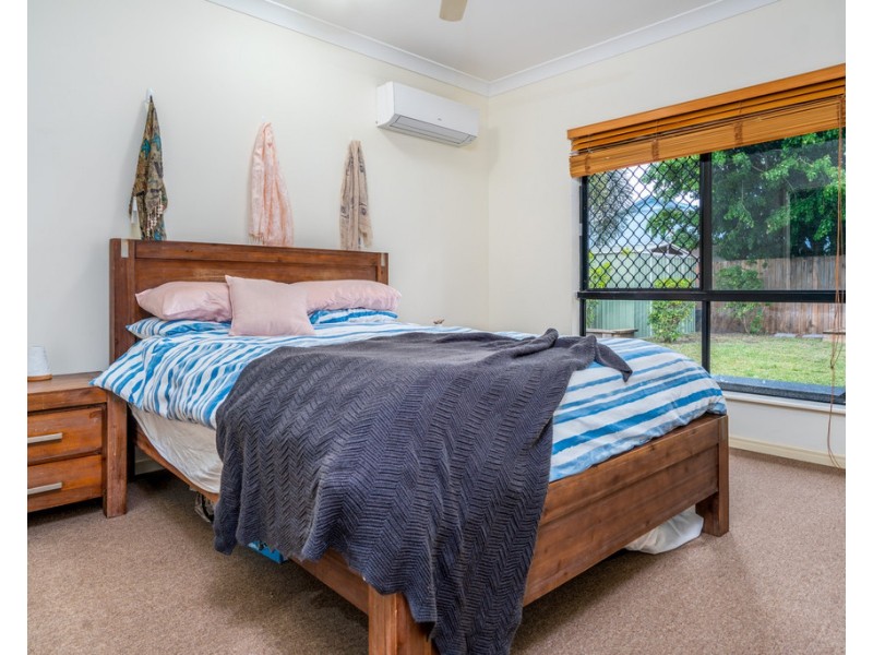8 Hulbert Street, Trinity Park QLD 4879