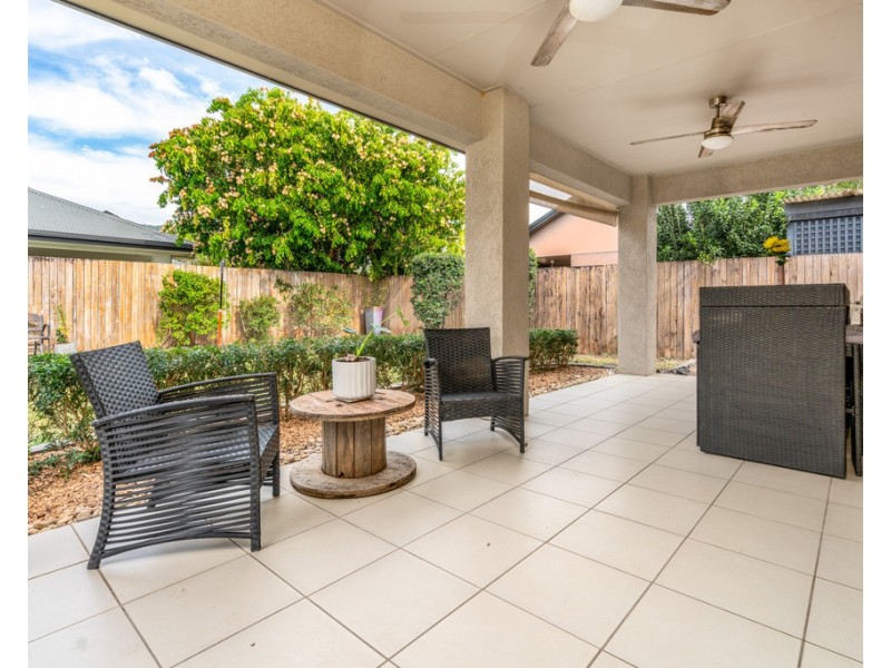 8 Hulbert Street, Trinity Park QLD 4879