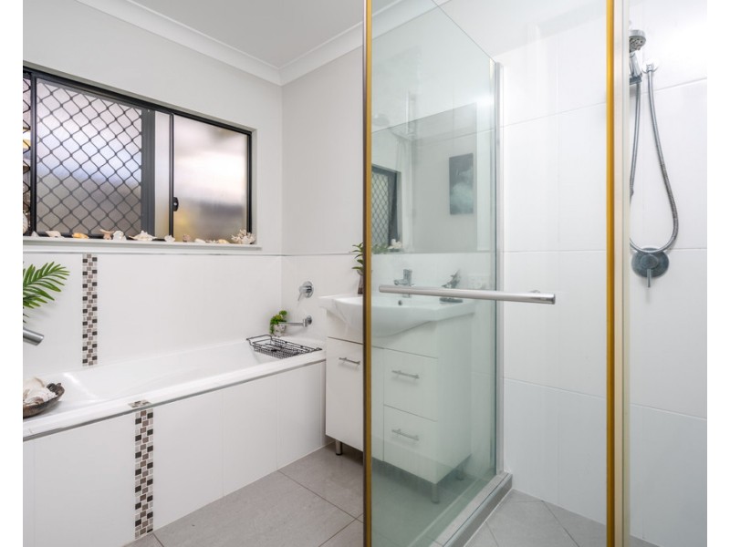 42 Carruthers Street, Edmonton QLD 4869