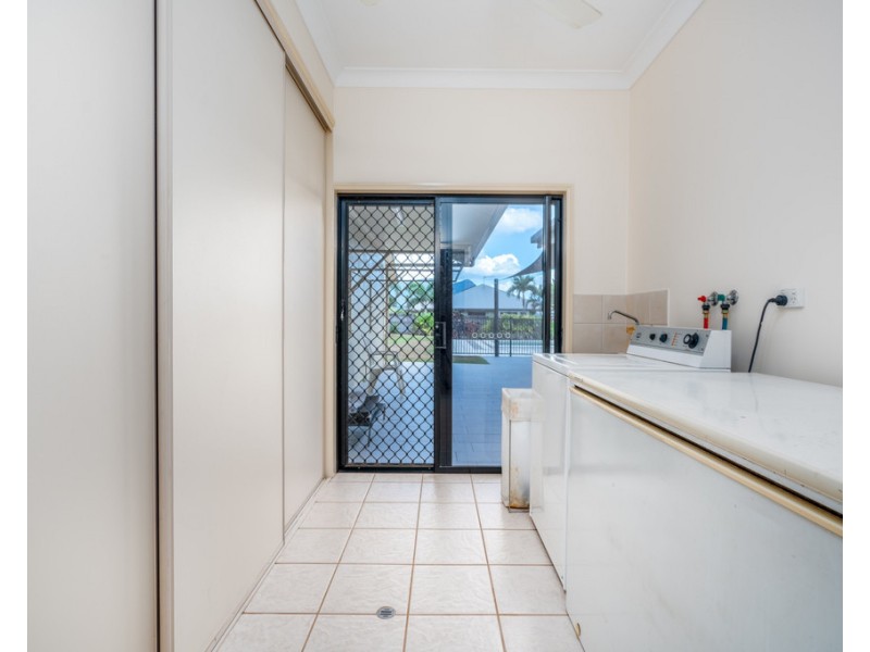 31-33 Carruthers Street, Edmonton QLD 4869