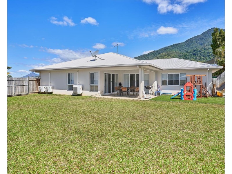 9 Cheyne Close, Bentley Park QLD 4869