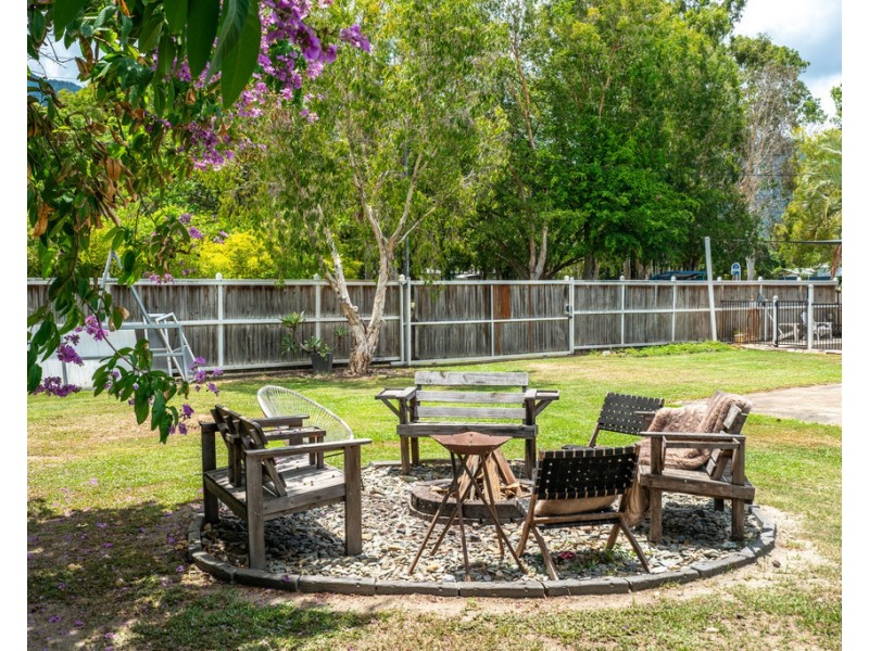 13 Jubilee Street, Edmonton QLD 4869