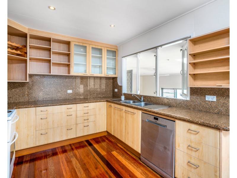 166 Progress Road, White Rock QLD 4868